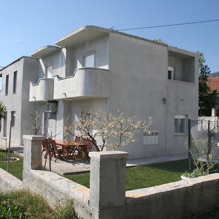 Apartments Ivica Kastela Exterior photo